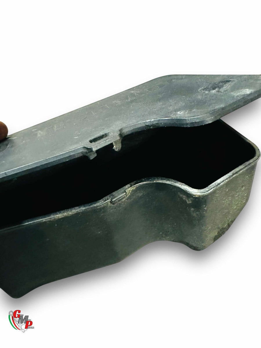 Caja de herramientas debajo del asiento - Ducati