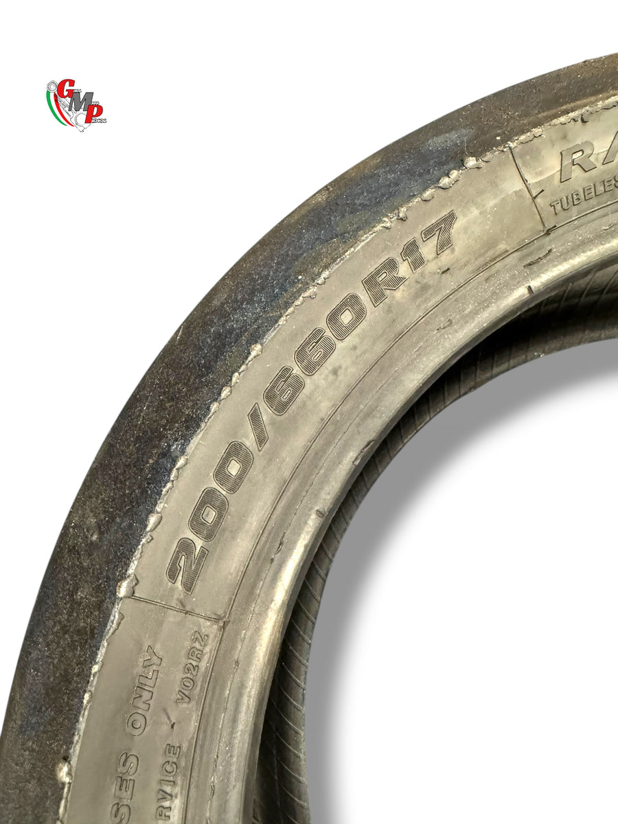 Neumático Slick Bridgestone V02 200/660-17