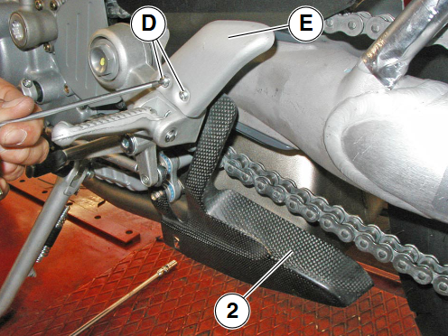 Kit Cubre Catalizador de Carbono NUEVO - Ducati Performance