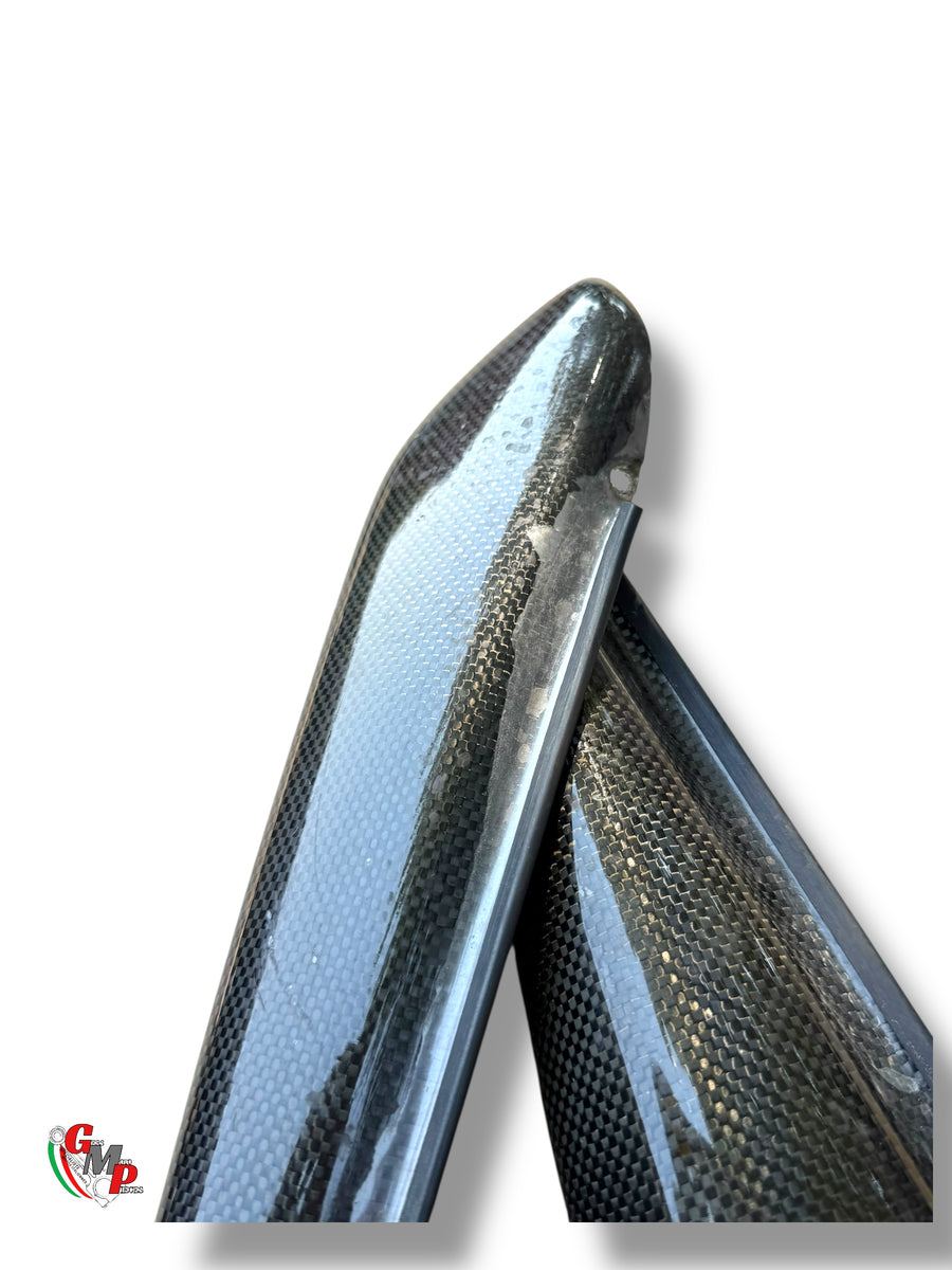 Tapa bajo asiento de carbono - Ducati