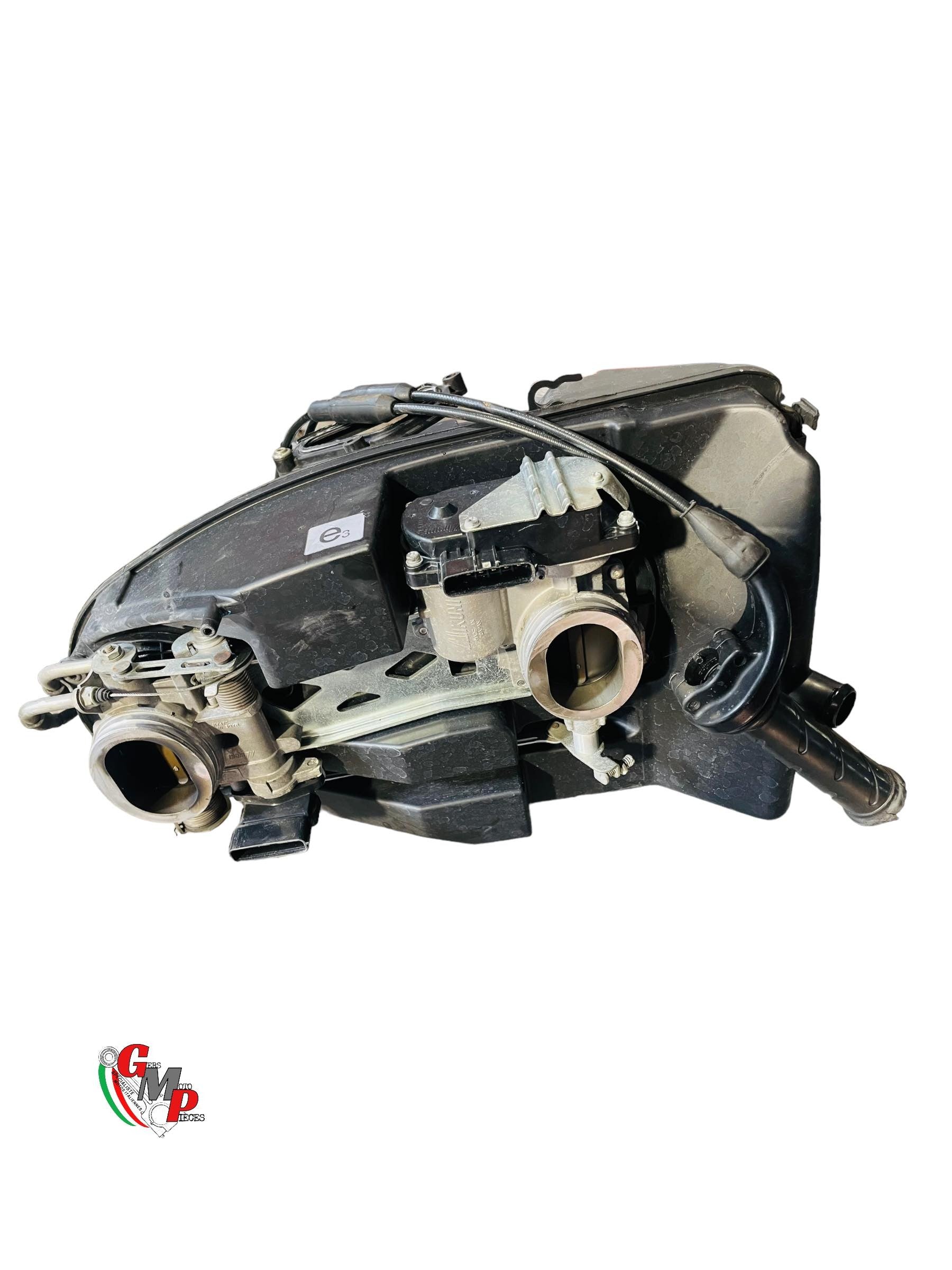Caja de aire completa con raíl de inyección - Ducati