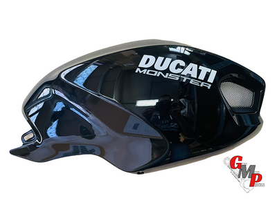 Nuevo carenado derecho negro - Ducati