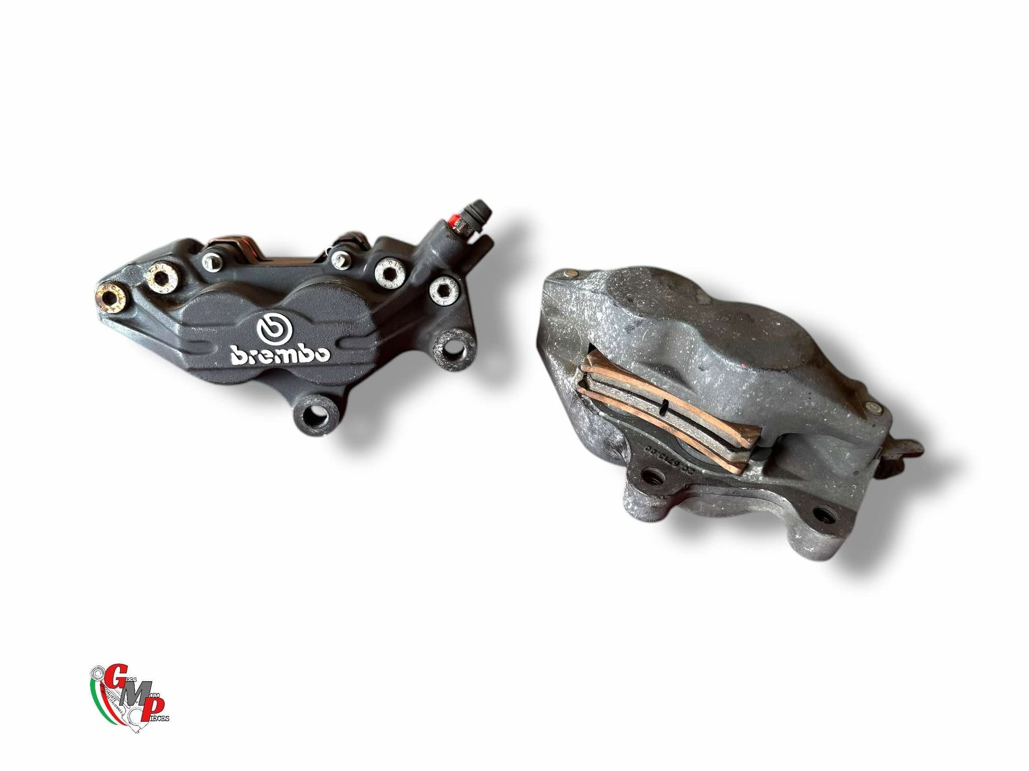 Par de pinzas Brembo P4 34/30 negras - Ducati