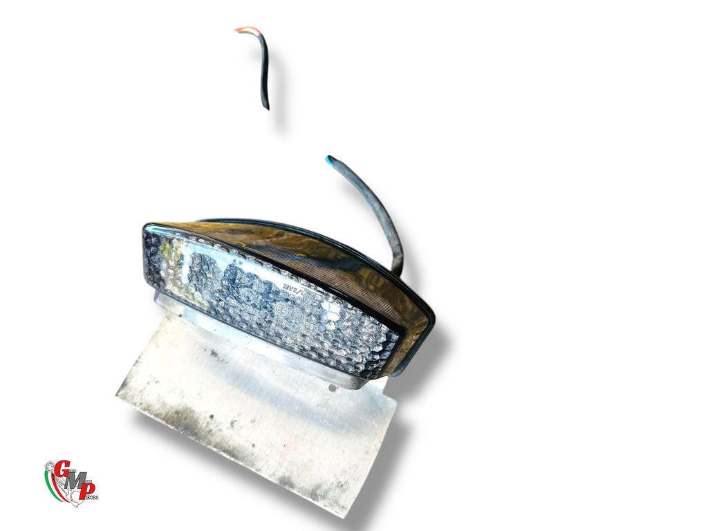 Luz trasera LED ahumada - Ducati Monster 1000 400 600 620 695 750 800 900 S2R 1000 S2R 800 S4 S4R S4RS bocina final