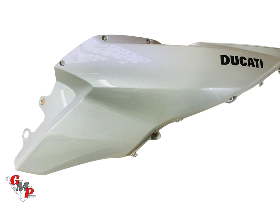 Carenado Lateral Derecho Blanco NUEVO - Ducati