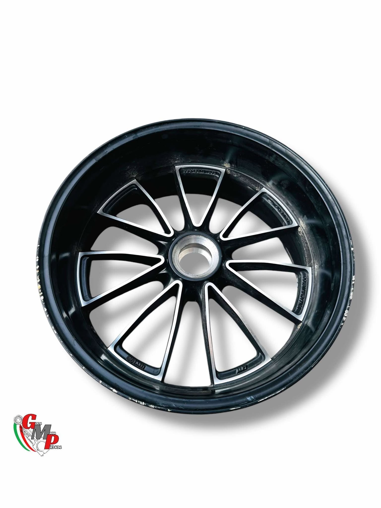 Nueva llanta trasera - Ducati