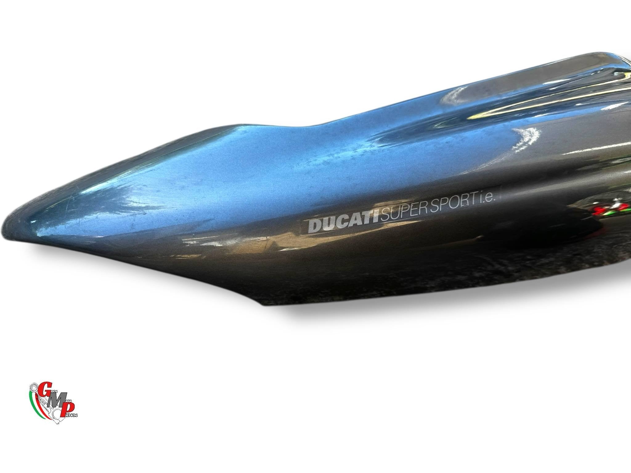 Carenado lateral derecho bajo el asiento, color gris Senna - Ducati