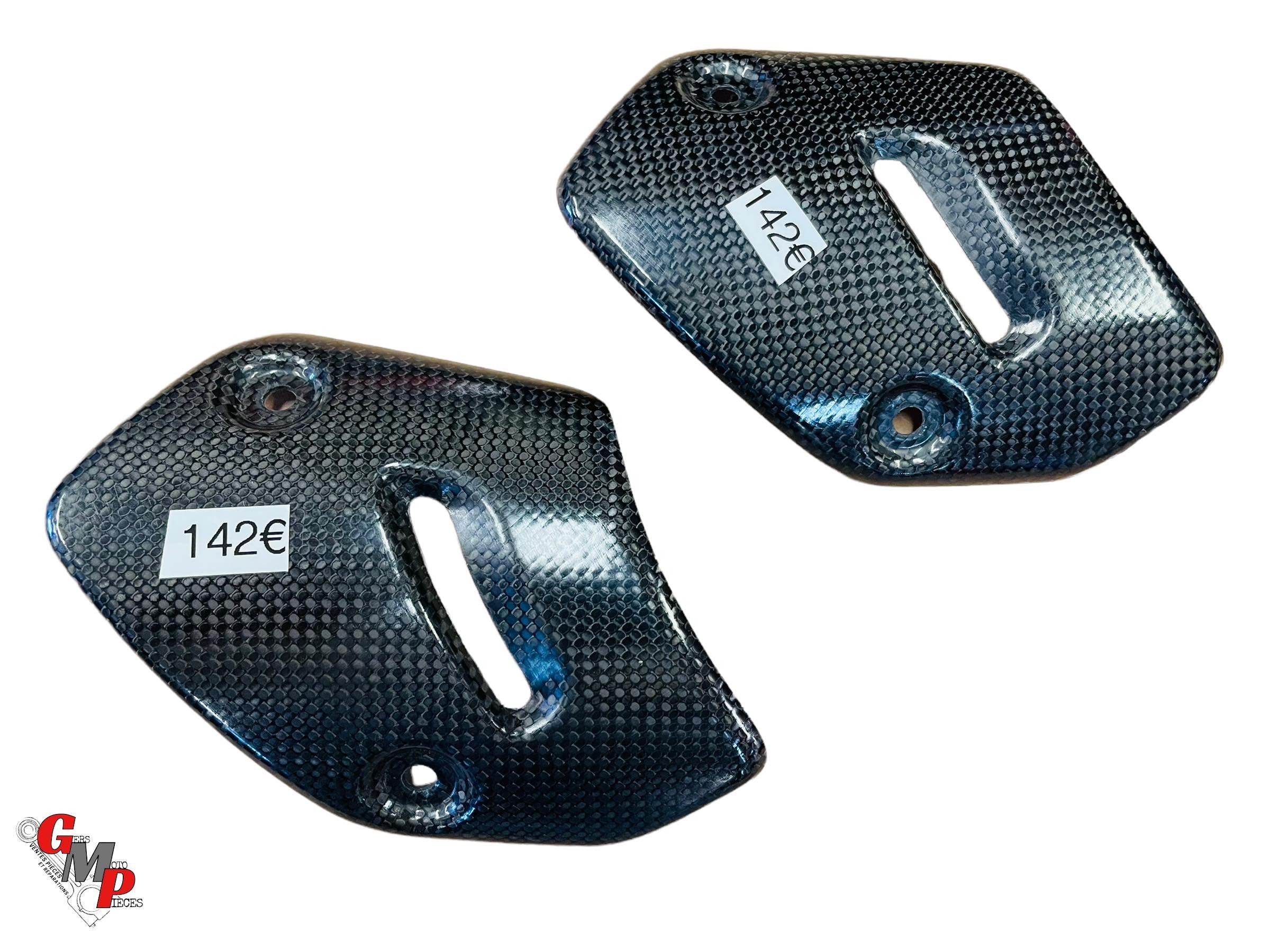 Nueva tapa de escape de carbono - Ducati