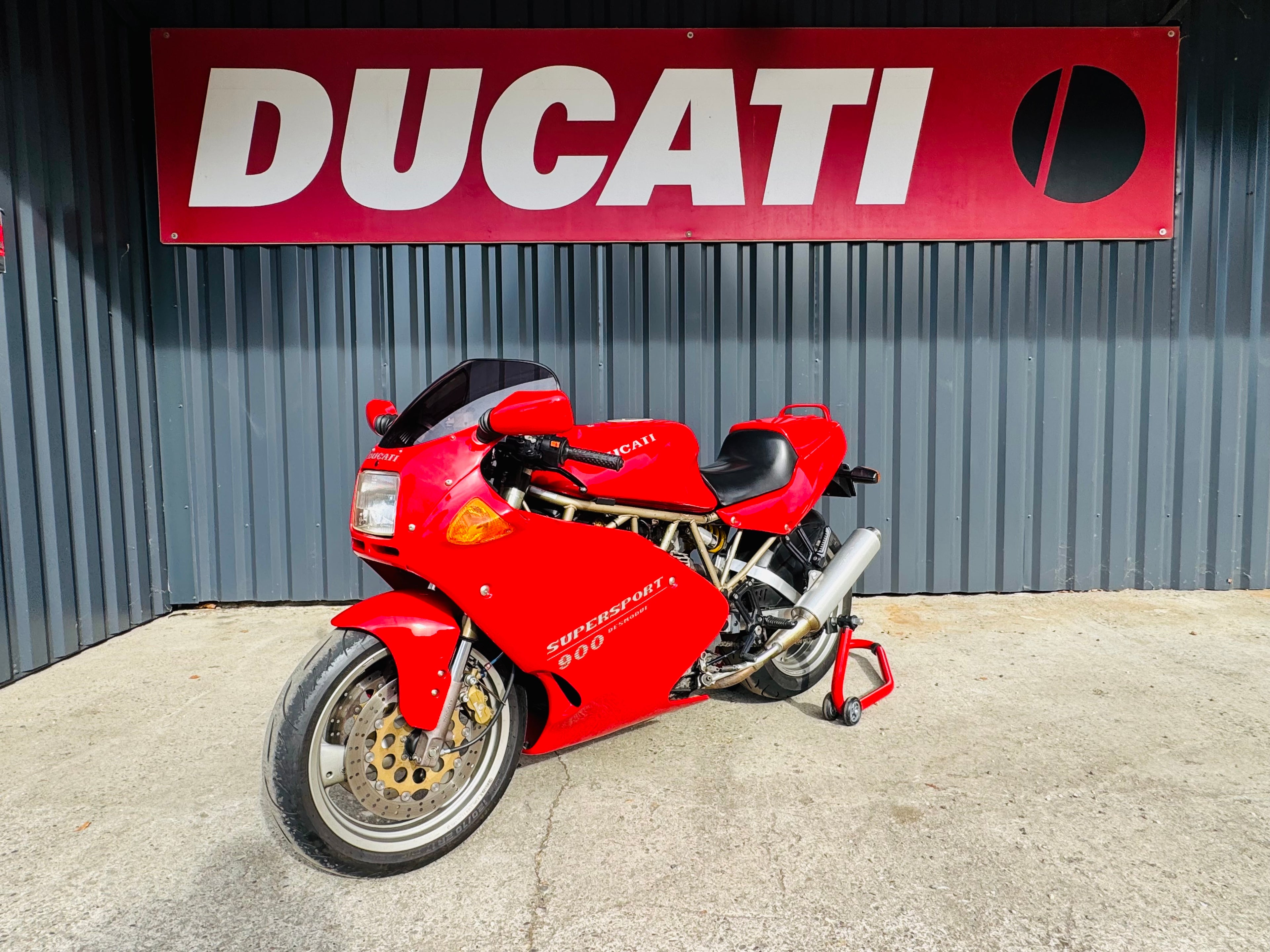 Ducati 900 Supersport 1996