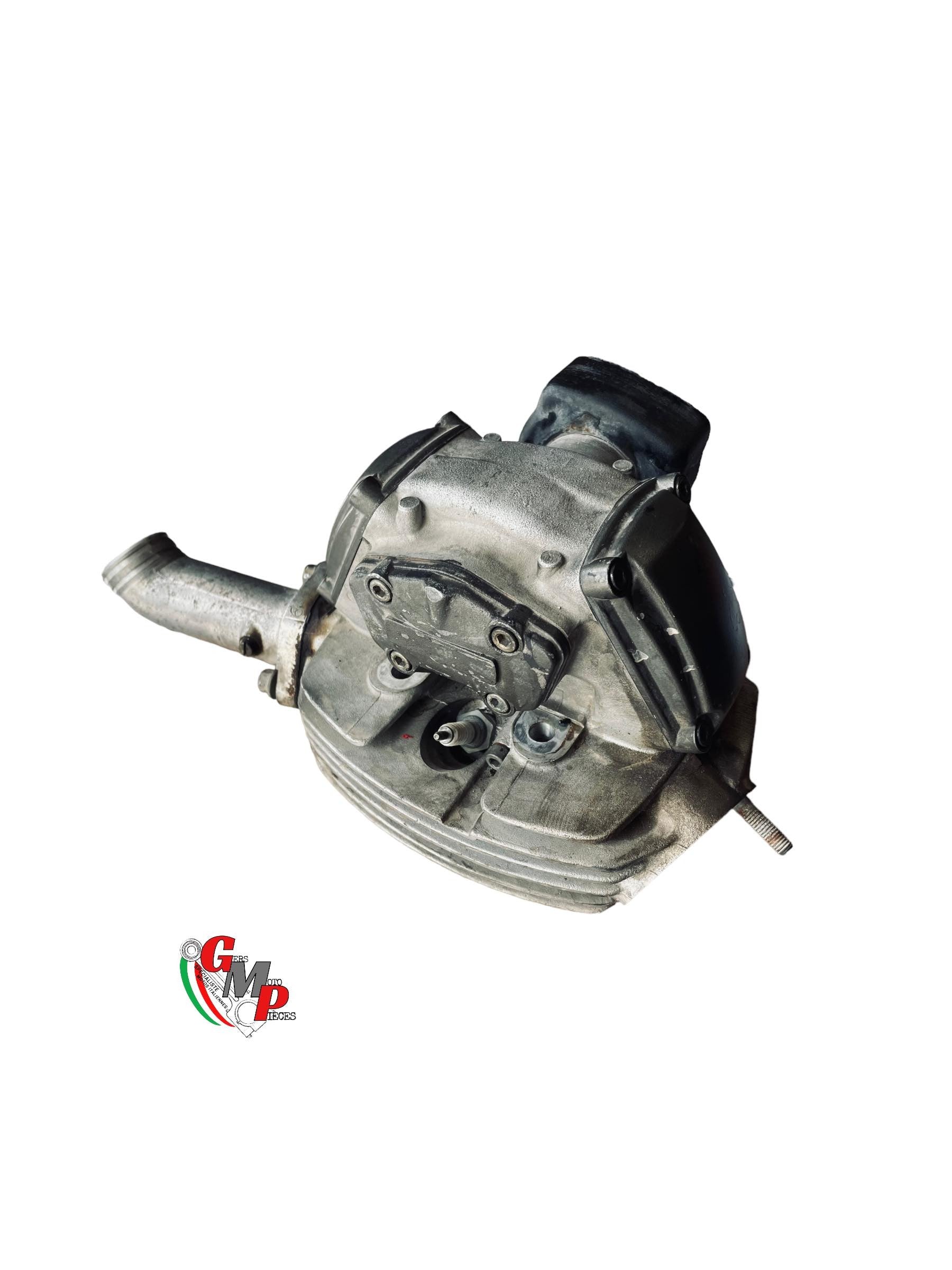 Culata vertical - Cuerno final de la Ducati Monster 600 Supersport 600 SS