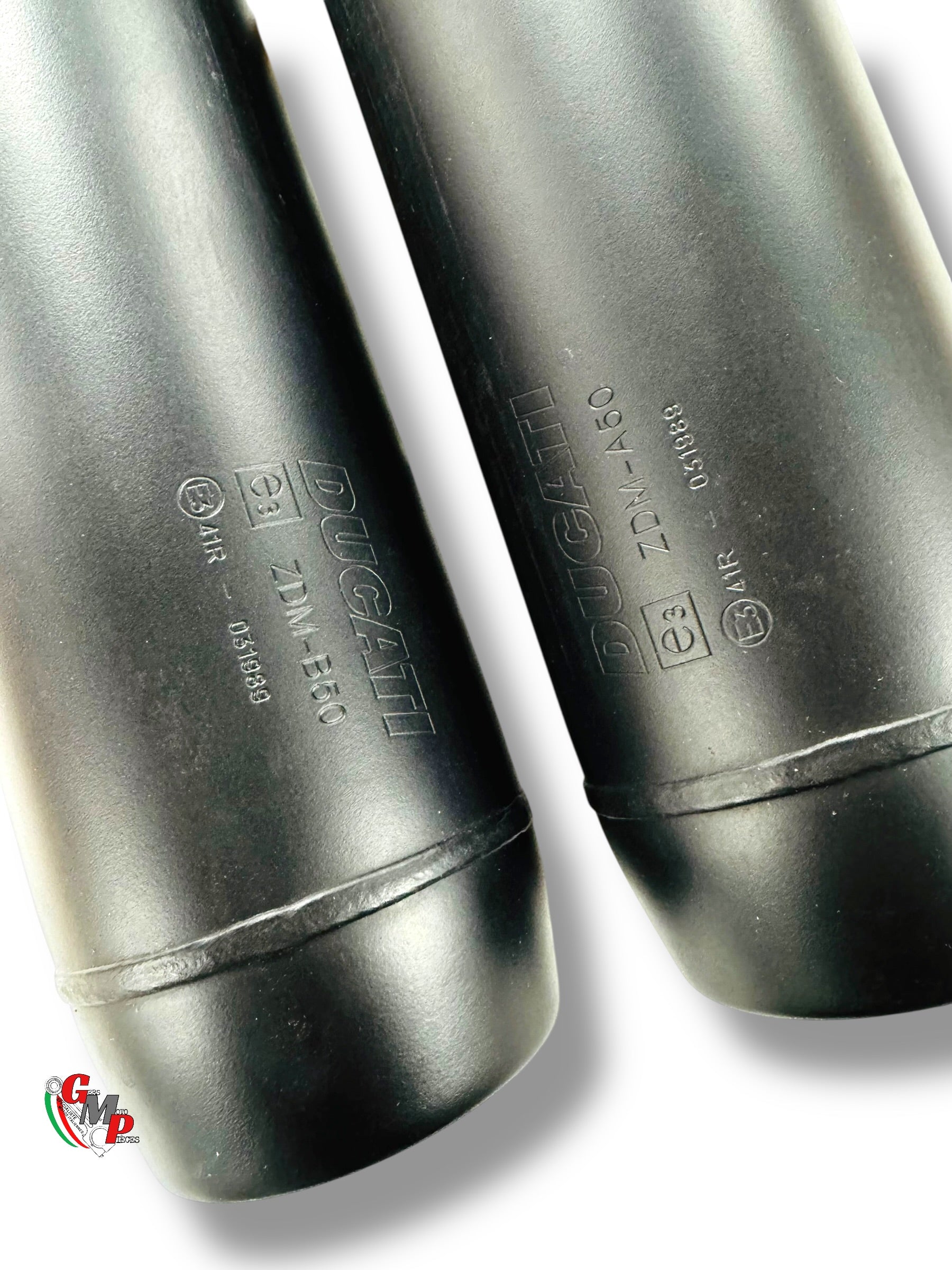 Par de silenciadores de escape originales - Ducati