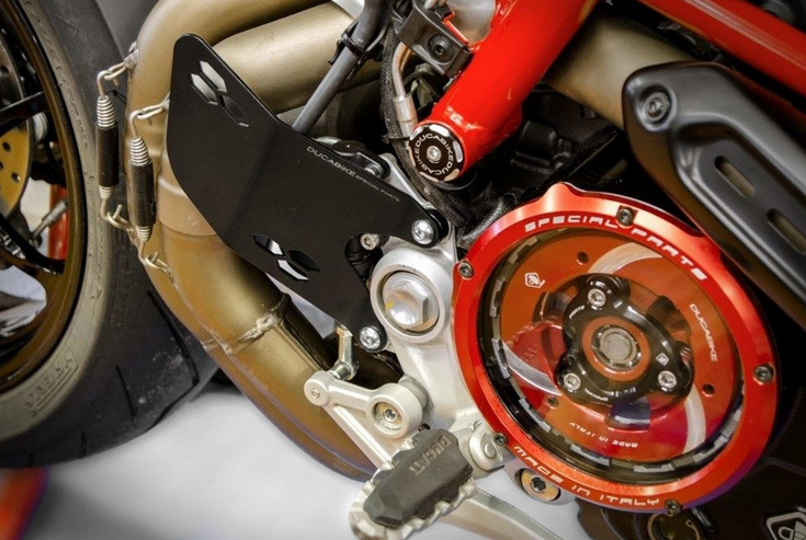 Protector de talón de aluminio mecanizado - Ducati