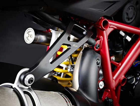 Soporte de escape Evotech - Ducati