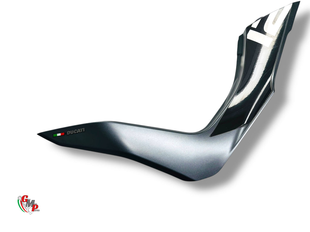 Flan carénage sous selle droite - Ducati