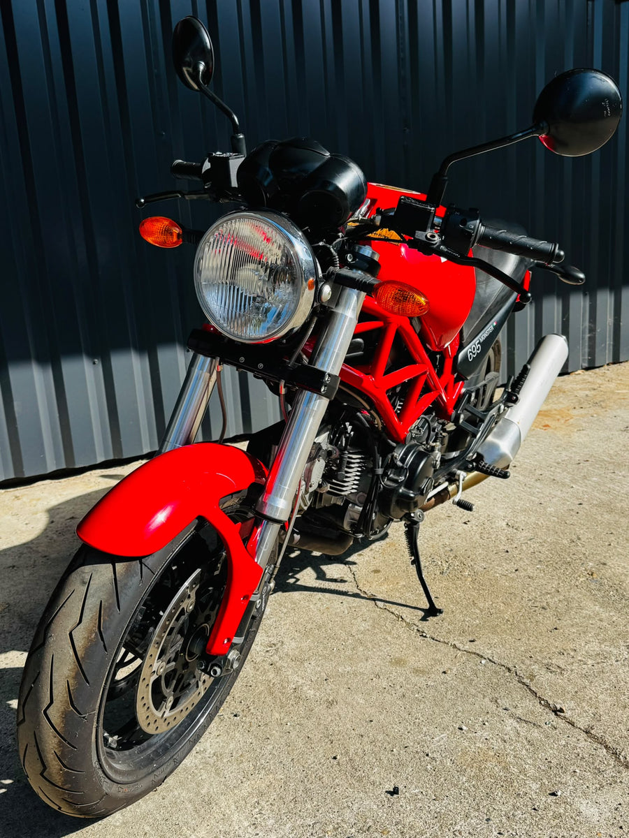 Ducati Monster 695 5400kms