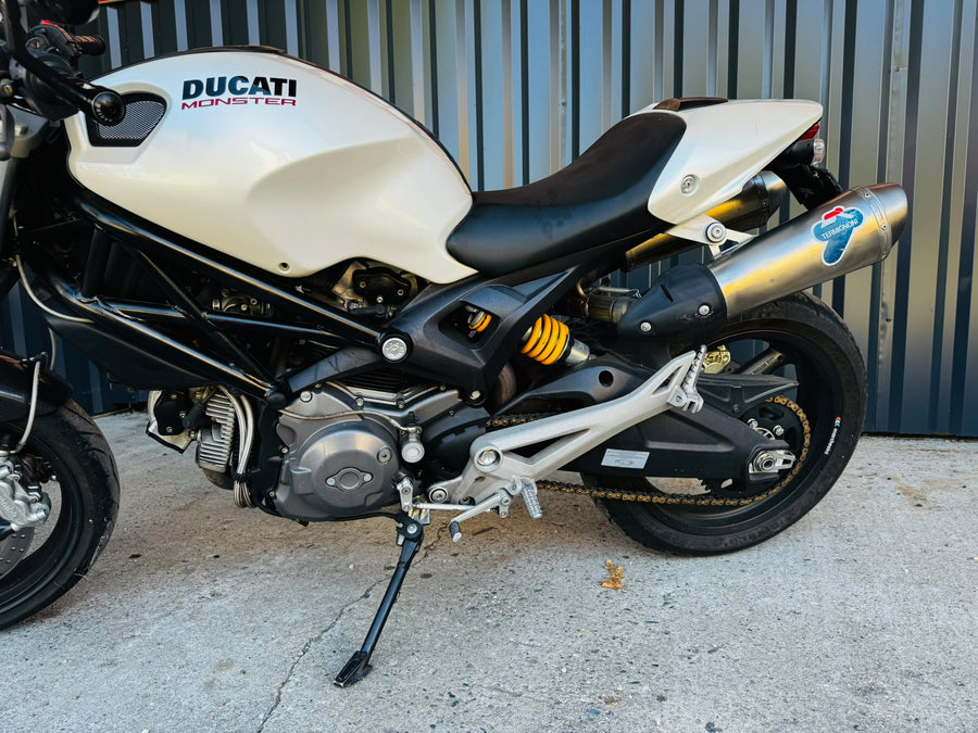 Ducati Monster 696 21600kms