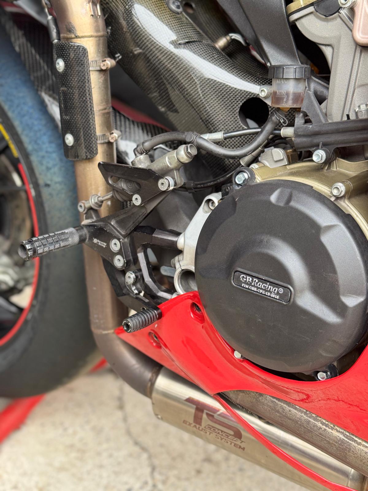 Ducati Panigale 1199s 2012 pista