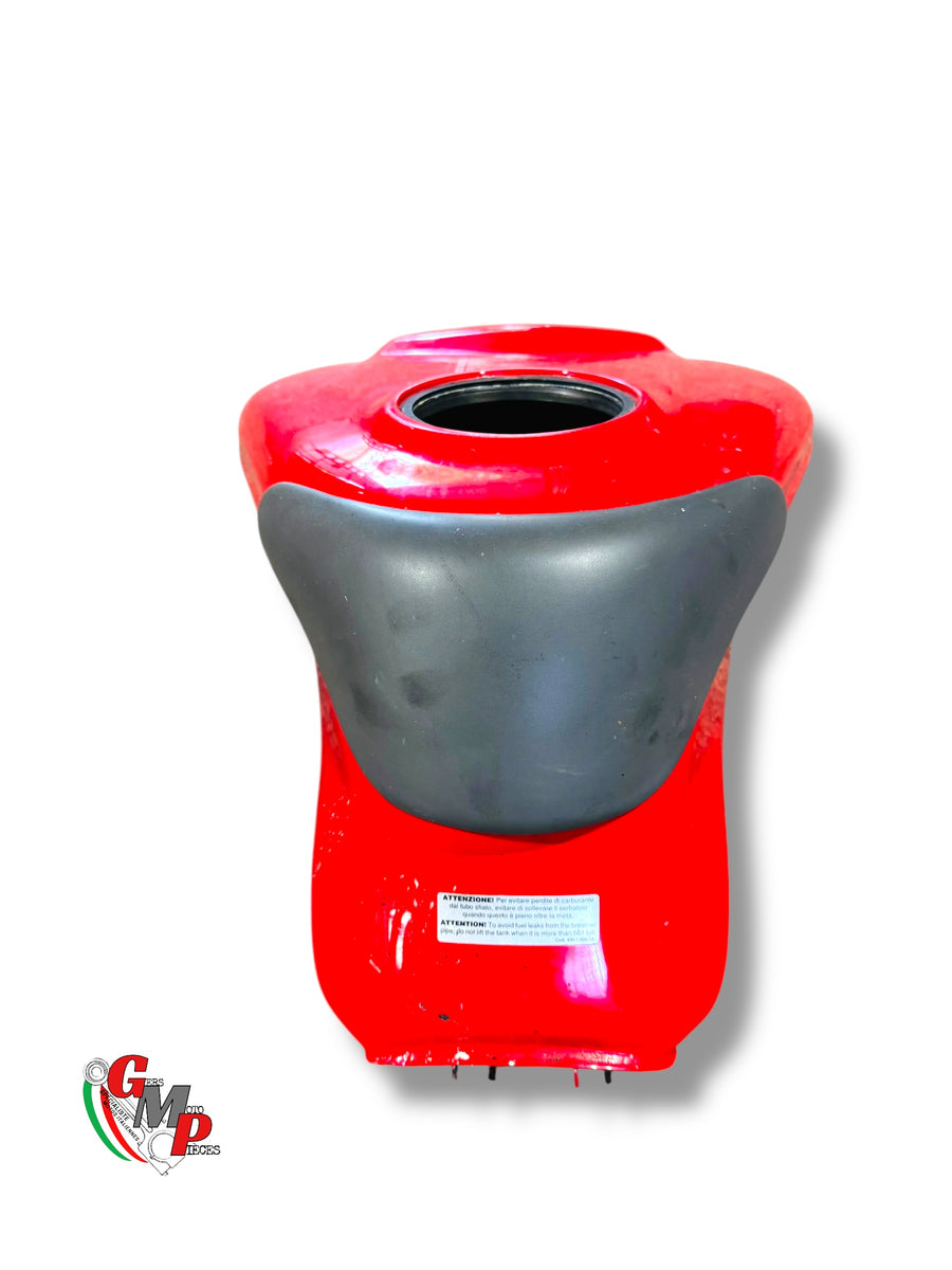 Depósito rojo - Ducati
