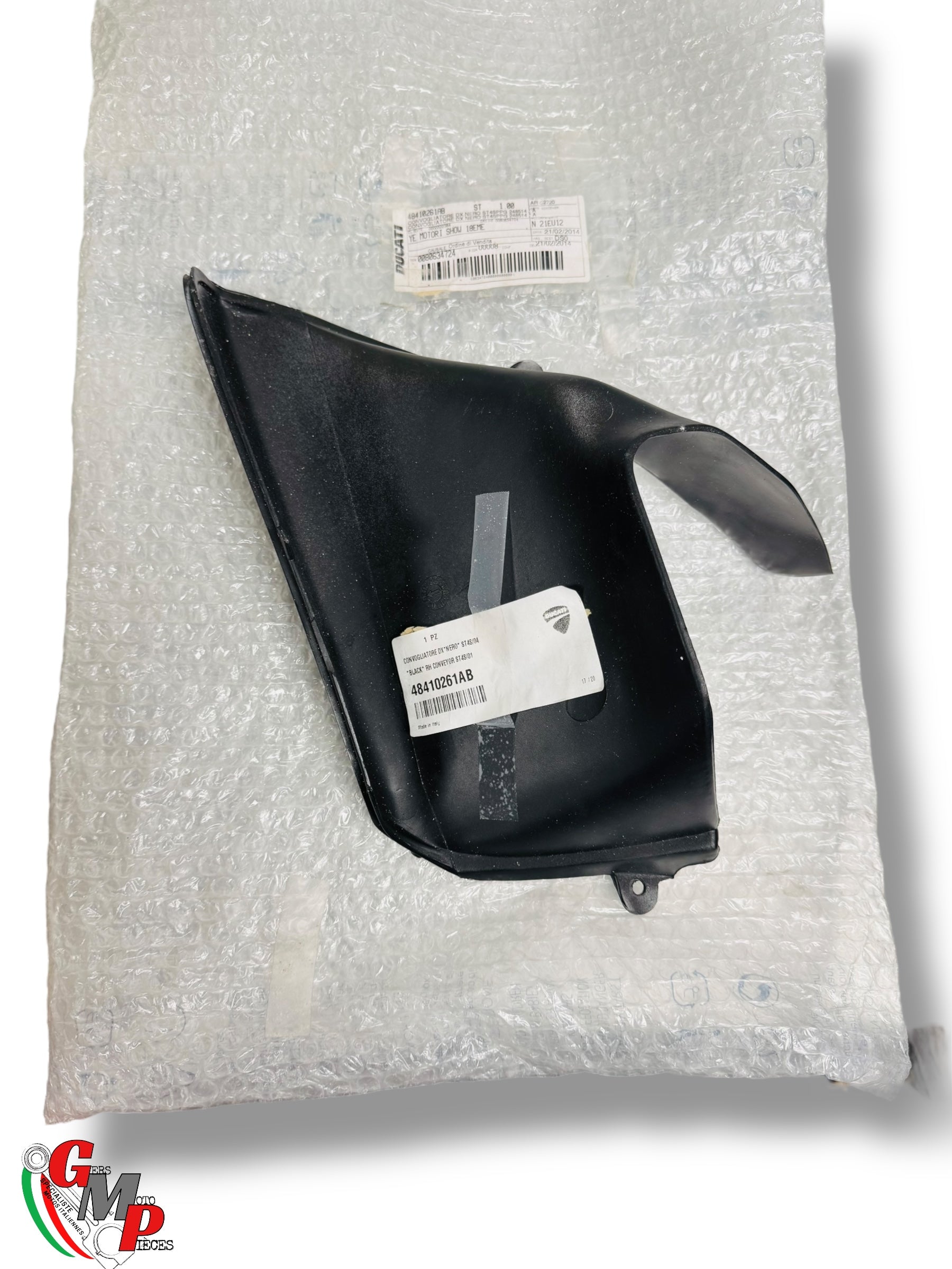 Entrée d'air droit noir NEUVE - Ducati