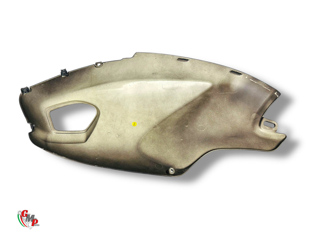 Nuevo carenado derecho negro - Ducati