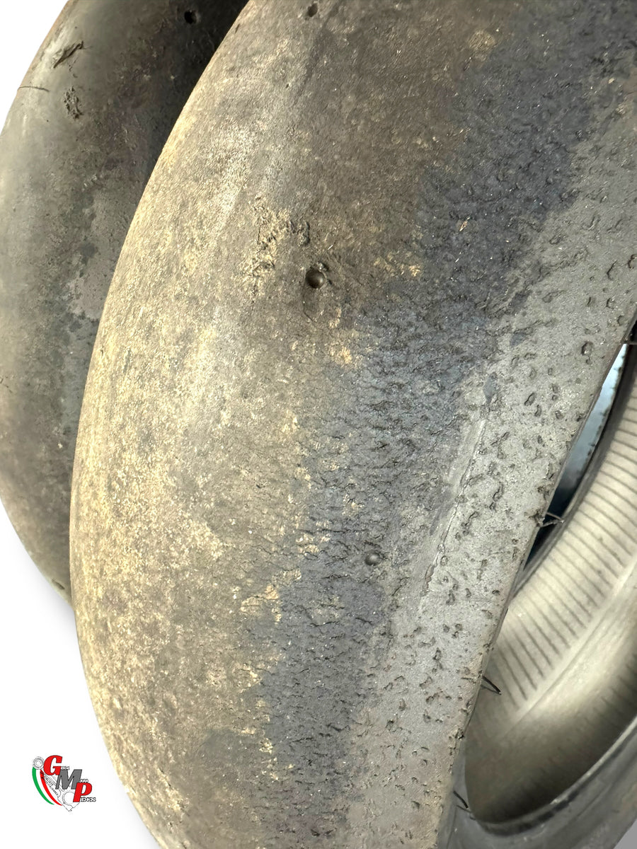Juego de neumáticos Pirelli Superbike 120/70-17 200/60-17 de 2023