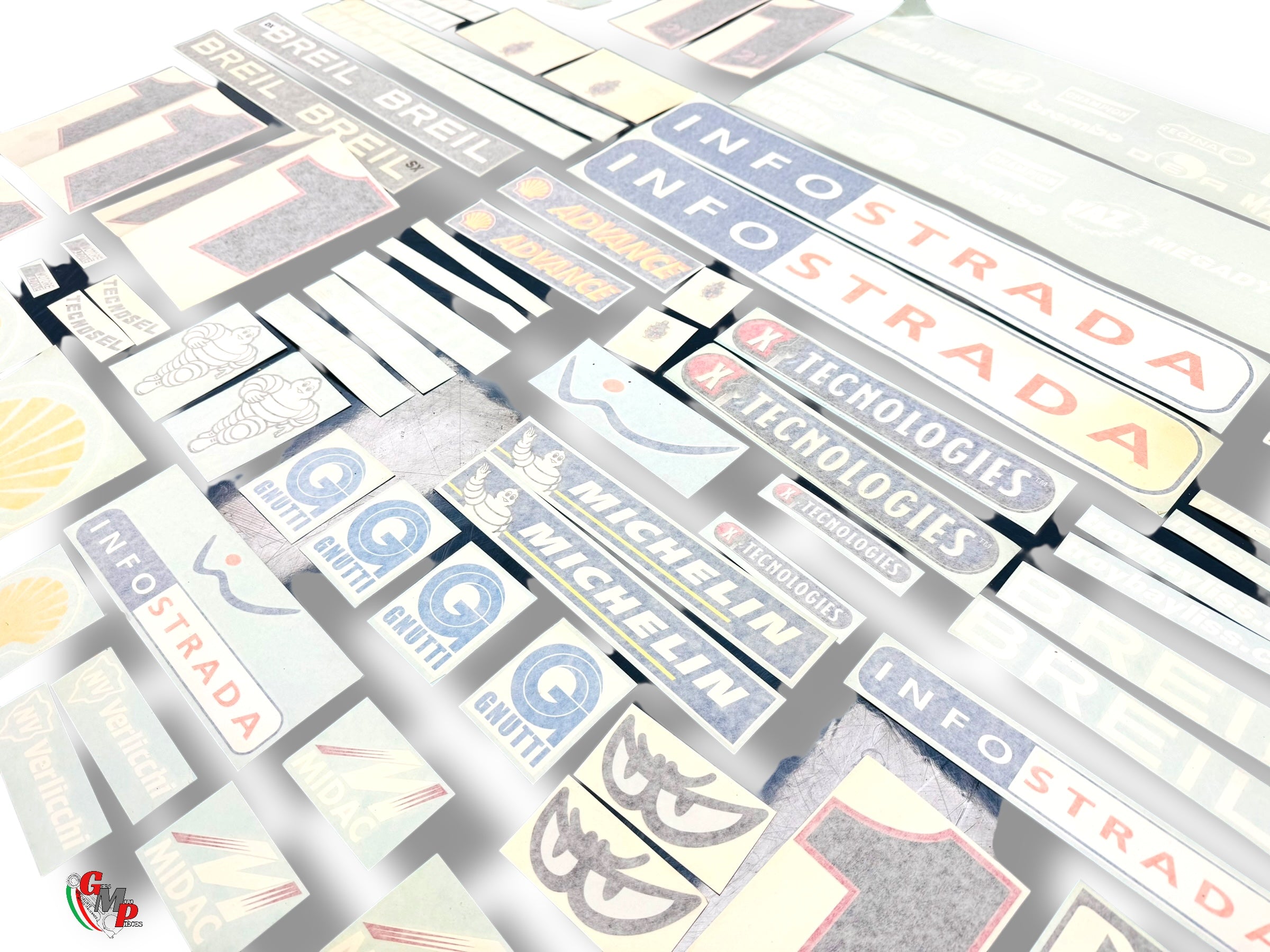 Nueva pegatina Desmoquattro - Ducati