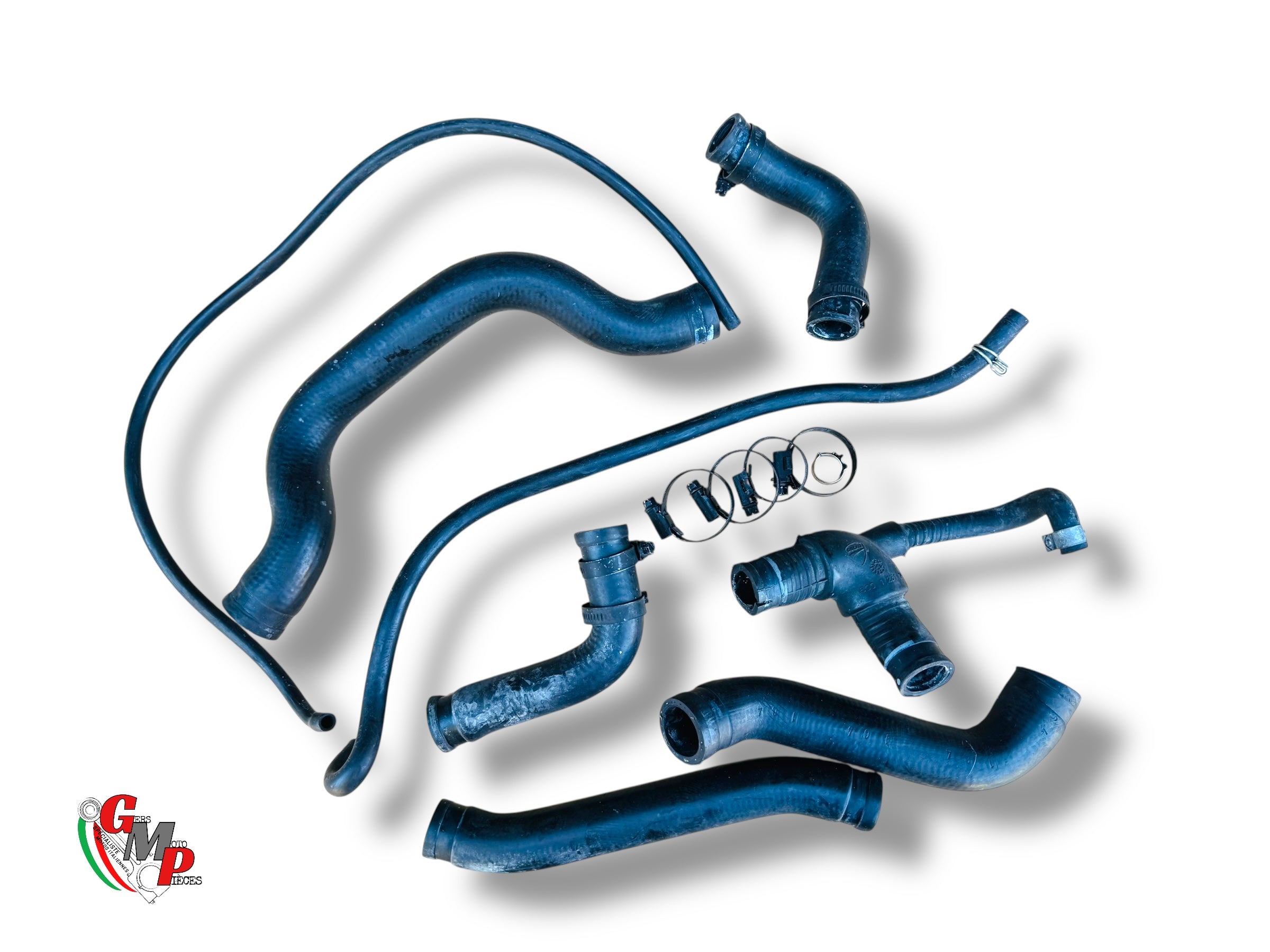 Conjunto de manguera de agua - Ducati Monster 1200 1200 S 821 bocina final