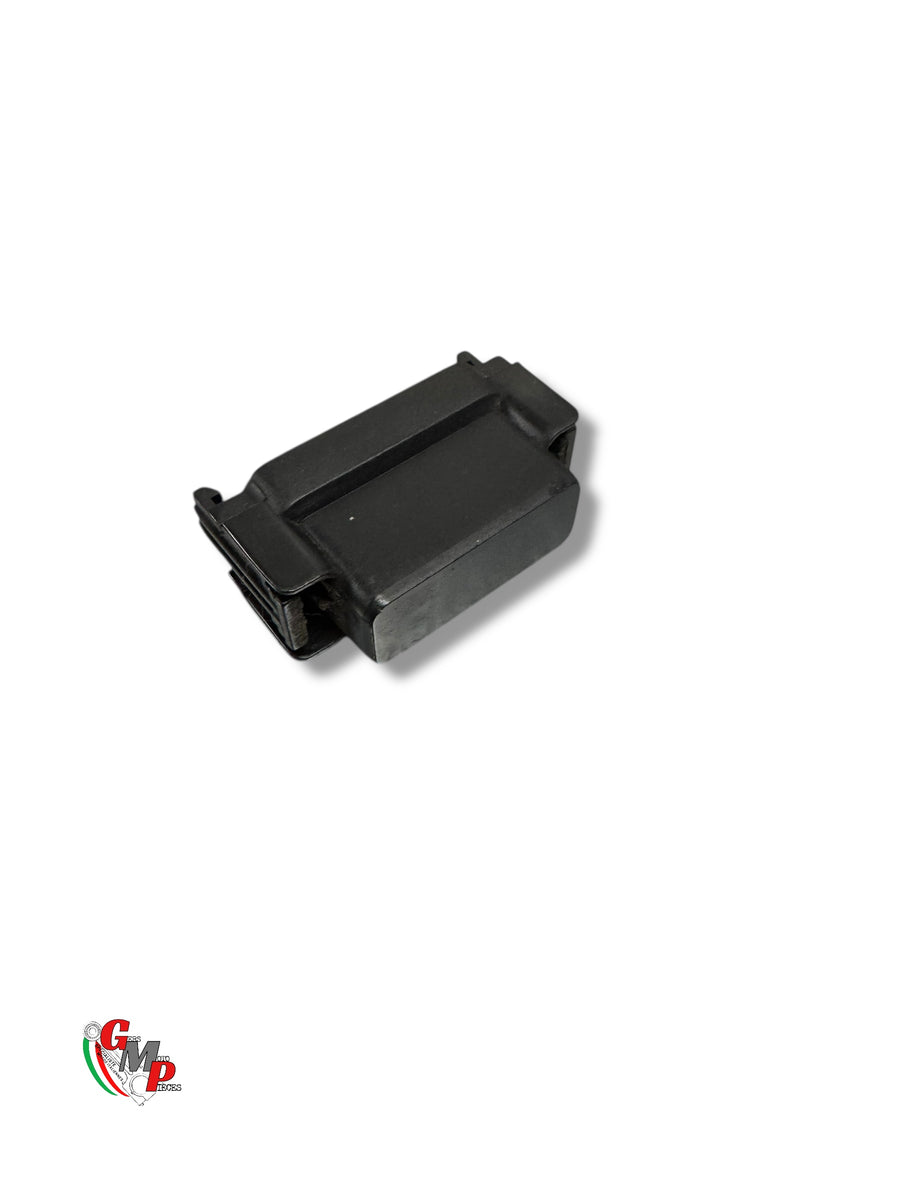 Tapa cubrefusibles negra - Ducati