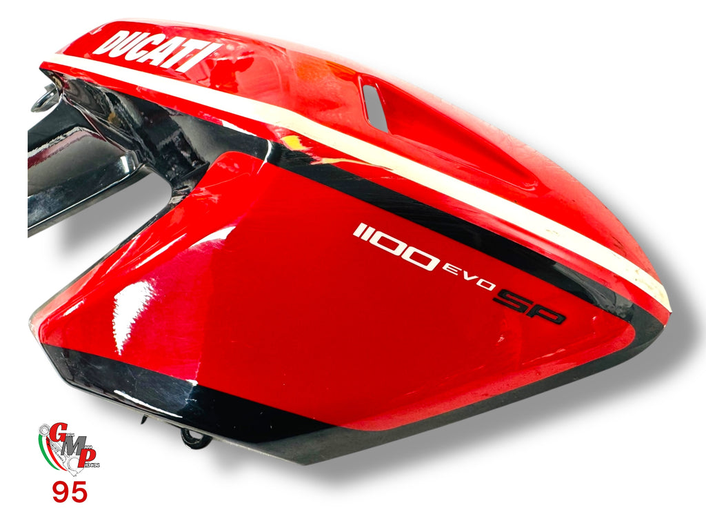 Nuevo carenado derecho negro - Ducati